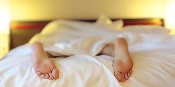 sleeping_feet